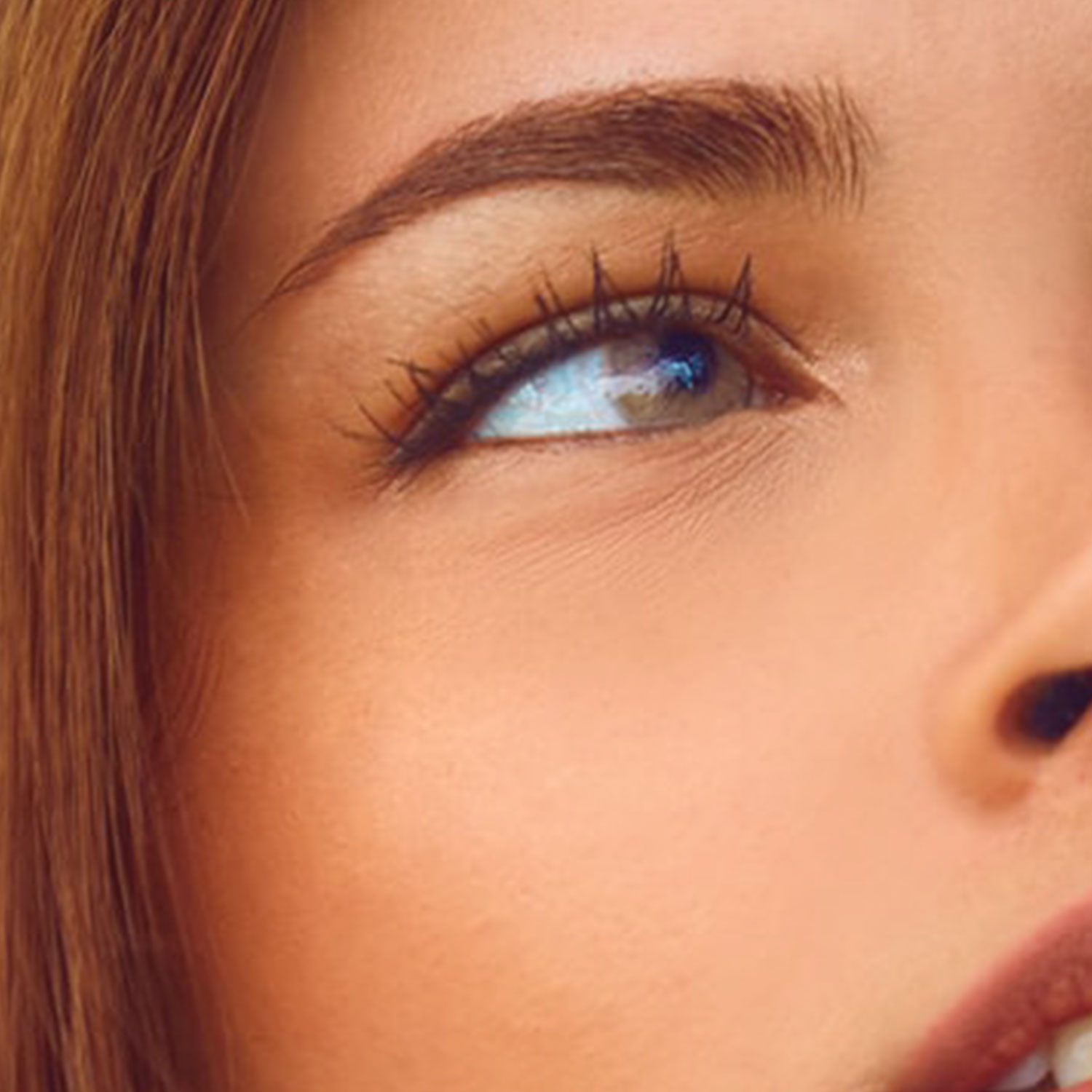 Brow Lifting mit Färben